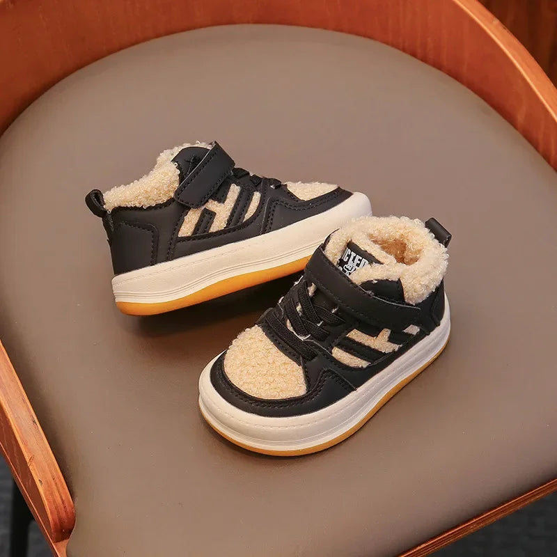 סניקרס פרוותיות לחורף