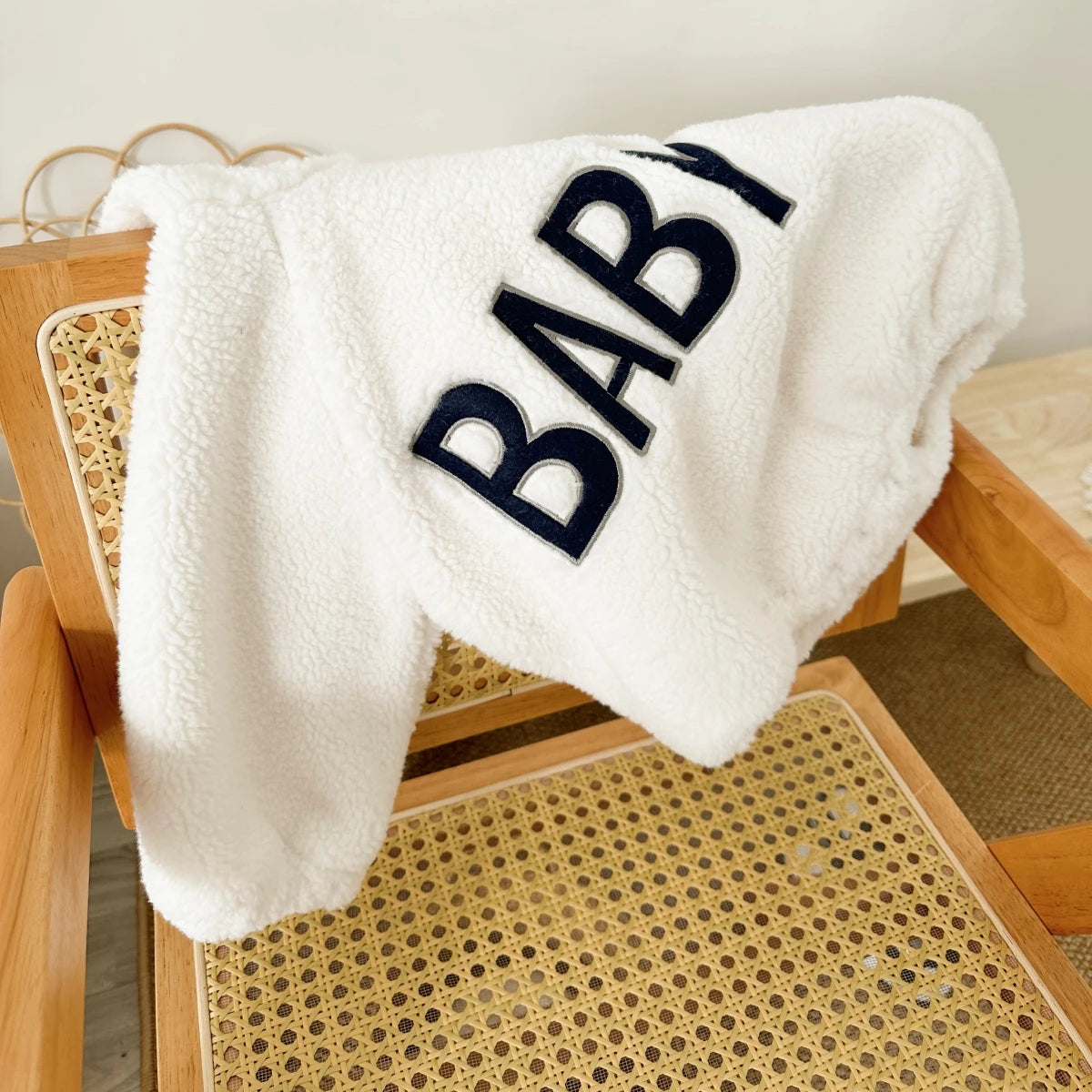 קפוצ'ון פרוותי עם תיקתקים - גספר