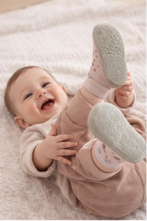 נעלי צעד ראשון - first steps